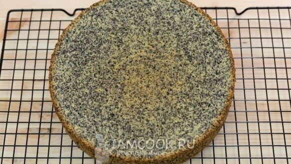 ШАГ 12. маковый торт с кремом из вареной сгущенки
