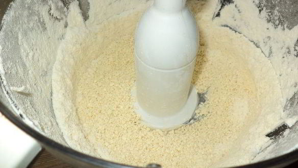 ШАГ 3. наполеон с пивом и кремом