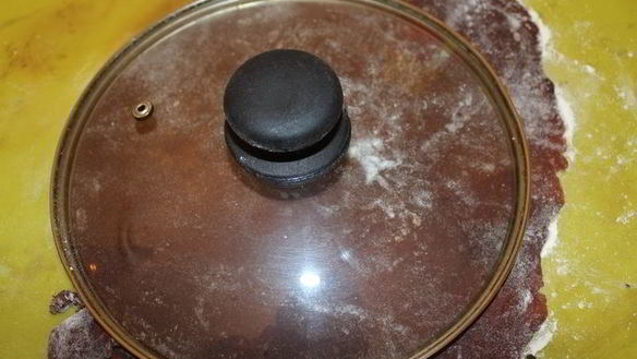 ШАГ 12. шоколадный медовик с черносливом