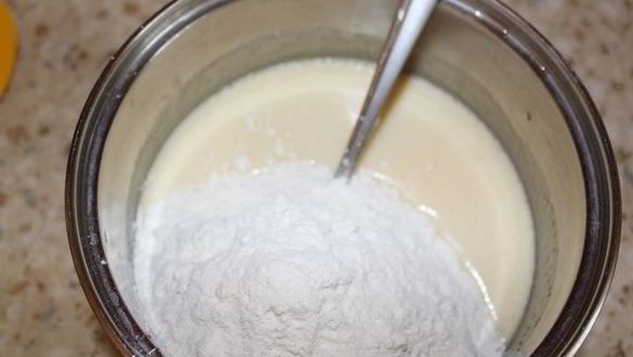 ШАГ 7. шоколадный медовик с черносливом