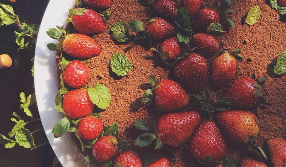 Рецепт шоколадный сыроедческий торт