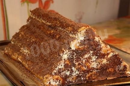 Шоколадный торт Зимняя вишня трубочками