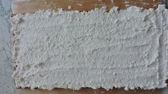 ШАГ 3. торт без выпечки домик