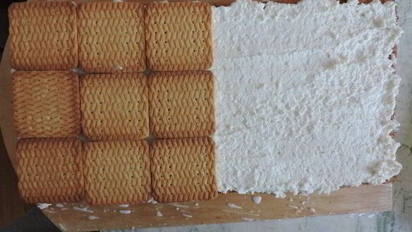 ШАГ 4. торт без выпечки домик