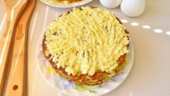 ШАГ 7. торт из кабачковых блинчиков