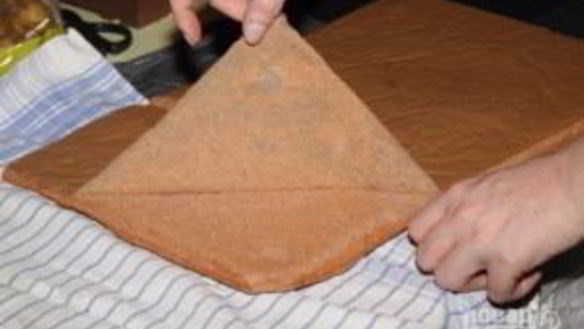 ШАГ 3. торт из рулетов