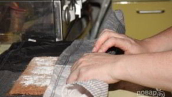 ШАГ 4. торт из рулетов