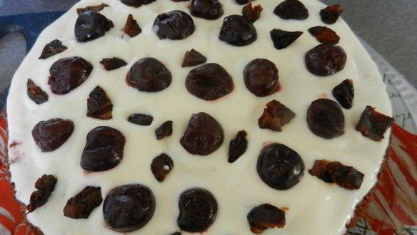 ШАГ 7. торт с вишней и черносливом