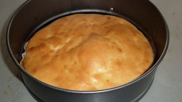 ШАГ 7. торт с заварным кремом и сливами