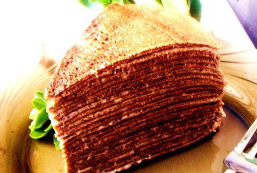 Торт шоколадно-креповый с заварным кремом