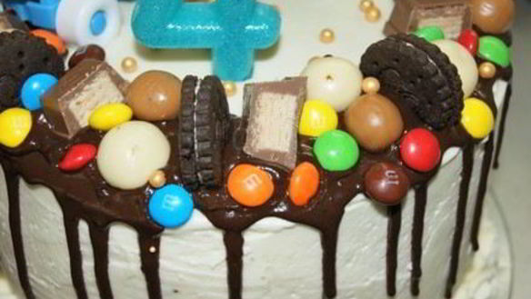 ШАГ 28. торт сникерс именинный