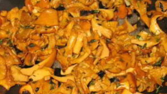 ШАГ 4. тортеллини с грибами