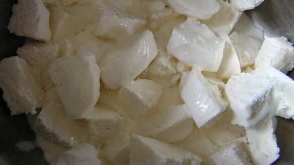 ШАГ 4. творожно-зефирный торт с вишней