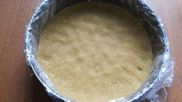 ШАГ 3. творожно-желейный торт с малиной без выпечки