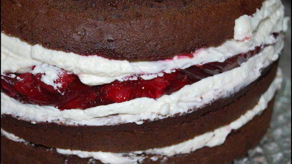 ШАГ 10. вишнево-шоколадный торт