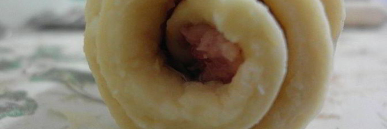 Творожные рулетики-улитки с мясом