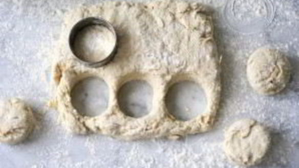 ШАГ 2. выпечка из прокисшего молока