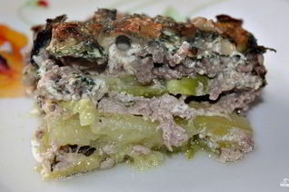 Кабачковая запеканка с фаршем