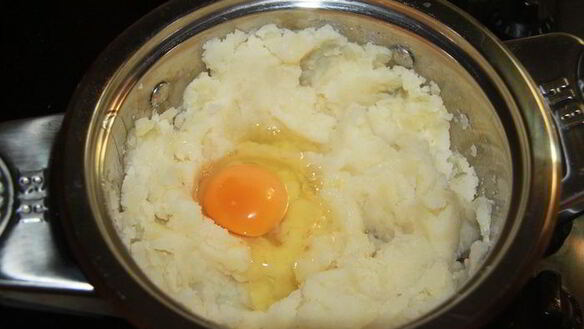 ШАГ 7. картофельная запеканка с лисичками