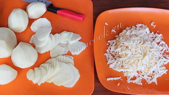 ШАГ 3. картофельная запеканка в мультиварке