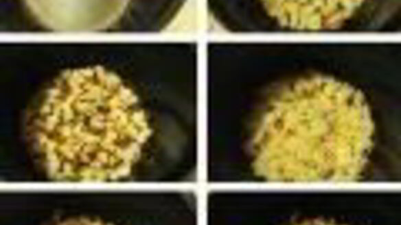 ШАГ 3. куриная запеканка с сыром и чесночными гренками из мультиварки