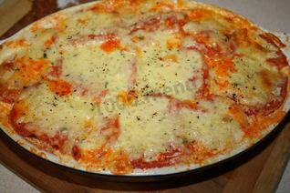 Мясная запеканка с кабачками и помидорами в духовке