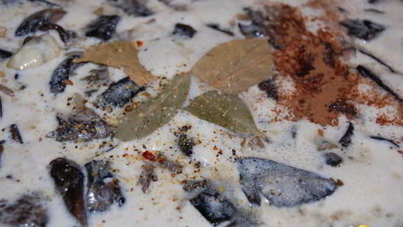 ШАГ 2. рисово-мясная запеканка в грибной заливке