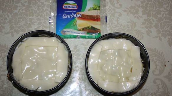 ШАГ 11. рыбная запеканка под сырной шубкой