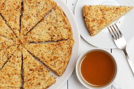 Сладкая запеканка с рисом и яблоками