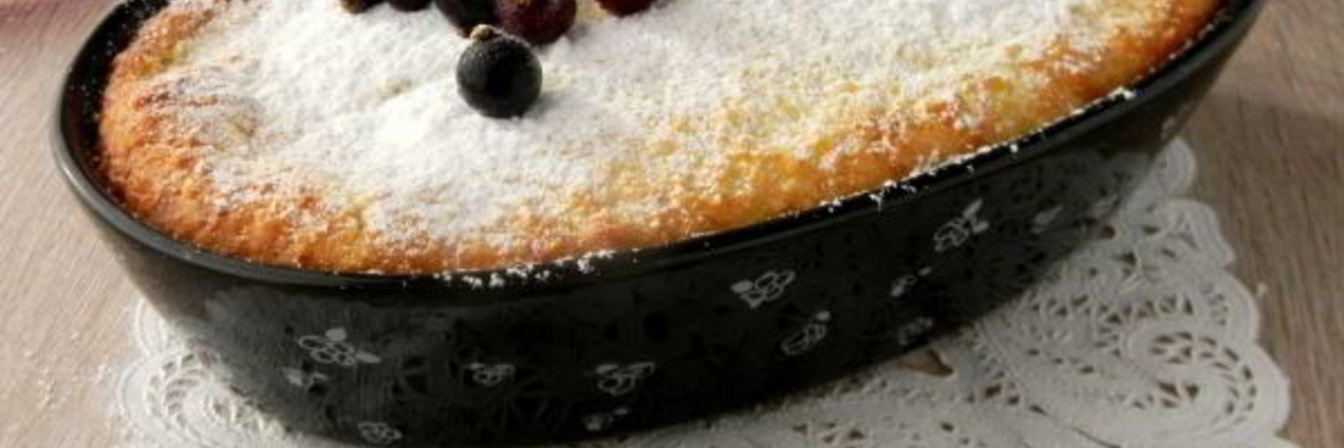 Творожно-кокосовая запеканка с ягодами