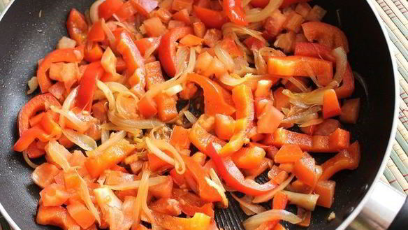 ШАГ 2. запеканка из тыквы и красной фасоли в пряной панировке