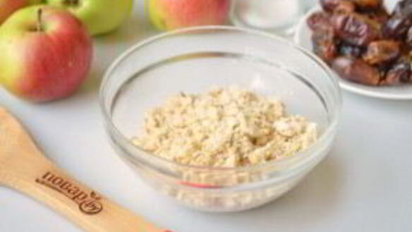 ШАГ 3. запеканка из яблок и фиников