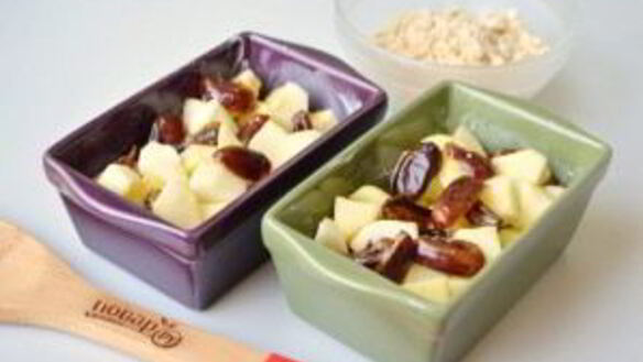 ШАГ 4. запеканка из яблок и фиников