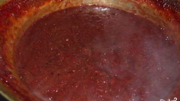 ШАГ 4. аджика из слив