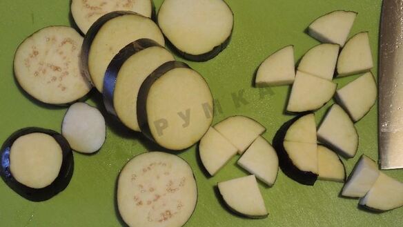 ШАГ 2. баклажаны с чесноком