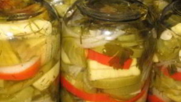 ШАГ 5. кабачки с помидорами на зиму