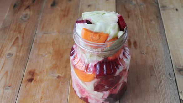 ШАГ 8. капуста на зиму со свеклой и морковью