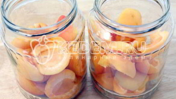 ШАГ 2. абрикосовый компот