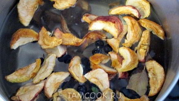 ШАГ 4. глинтвейн безалкогольный из компота