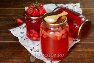 Клубничный компот с лимонной кислотой на зиму