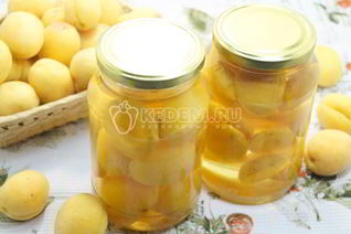 Компот из абрикосов