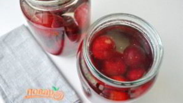 ШАГ 3. компот из алычи