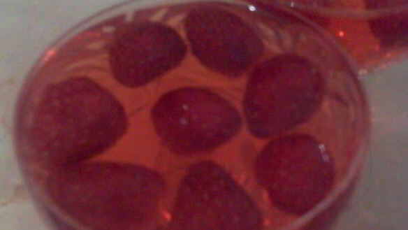 ШАГ 6. компот из клубники