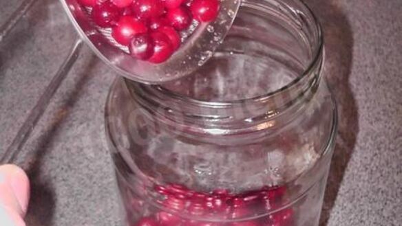 ШАГ 5. компот из клюквы