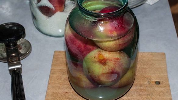 ШАГ 3. компот из персиков на зиму