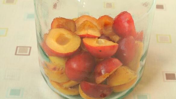 ШАГ 2. компот из слив и абрикос на зиму