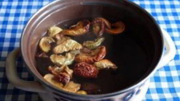 ШАГ 3. компот из смеси сухофруктов