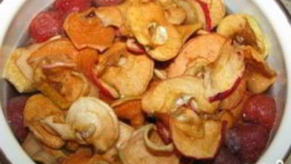 ШАГ 3. компот из сухофруктов и ягод