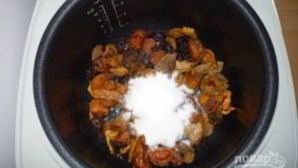 ШАГ 3. компот из сухофруктов в мультиварке панасоник