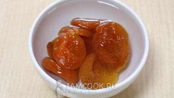 ШАГ 5. компот из сушеных яблок, изюма и кураги